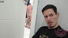 Fui VISITAR meu amigo e PEGUEI ele com a esposa CHUPANDO pau ENORME!!