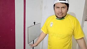 Pelukis jalan liat pantatku nafsu jadikan slut ngentotnya