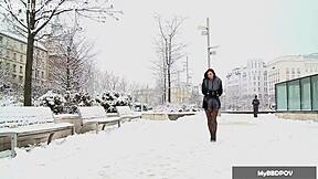 Anal Queen Alysa Gap Stretches Her Tight Gaping Asshole with Deep Fisting