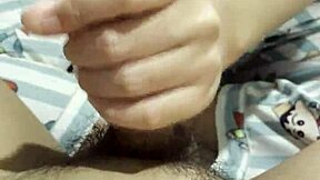 i love my asian girlfriend's soft handjob grip