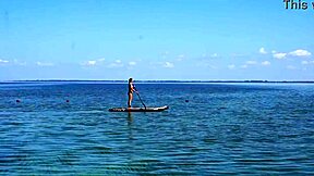 AMATEURS MATURES FUCK HARD OUTDOORS ON KAYAK!