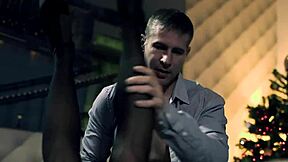 Kendo's Merry Christmas: Babe Unwraps Huge Cock for Cum-Filled Facial Quickie