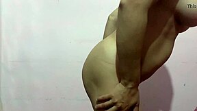 Misslaila bares her full nude indian body across xvideos screens