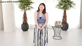 Japanese housewife Yamashita Kanako bold first shoot fucking creampie titty fuck sucking