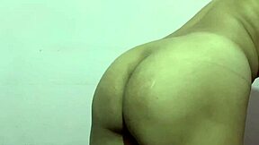 Misslaila bares her full nude indian body across xvideos screens