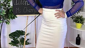 class, watch me show this milf's swollen clit up close in stockings