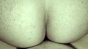 la madura cachonda engaña al trabajo y recibe verga dura