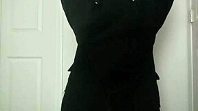 Arms Stretching Like Wild Masturbation!