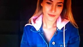 Rubia Blonde Streams Live On Chaturbate Webcam Show 2