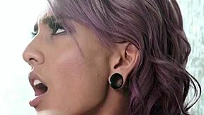 Stepmommy craves Janice Griffith's lesbian tongue on her wet pussy now