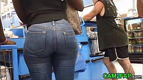 bbw ass caught shaking on secret hidden cam