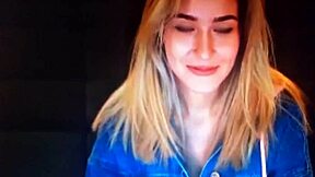 Rubia Blonde Streams Live On Chaturbate Webcam Show 2