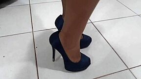 you want to fuck me send your whatsapp brazilian slave