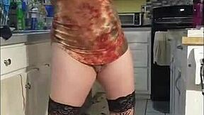 wanna see hotwife steffi's big pussy lips dance in panties?