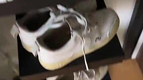 A socks fetish teen wakes early morning to show her feet