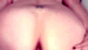 hey auntie, love your early morning pussy stretch close up?