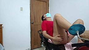 Slutty Stepdaughter Shakes Huge Ass and Begs for Juicy Pussy Pounding from Daddy