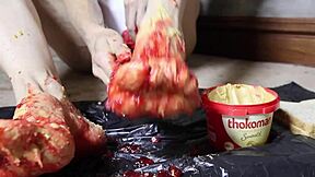 Blonde Bodybuilder Milf Peanut Butter Jelly Foot Fetish Dildo Toes Massage