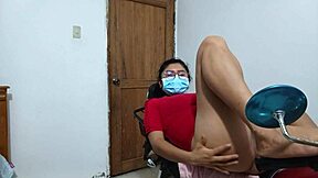 Slutty Stepdaughter Shakes Huge Ass and Begs for Juicy Pussy Pounding from Daddy