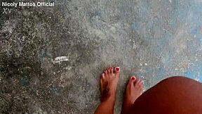 i crave those dirty wet barefoot street soles
