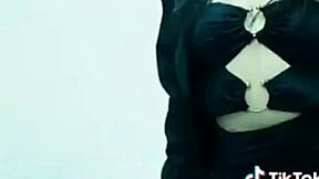 TikTok girls shake their asses in sexy teasing videos