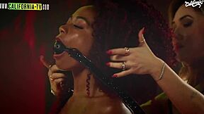 Taluane boom dominates iasmim santana in hot bisexual submission play