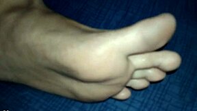 saliva footjob with spit make me cum quick