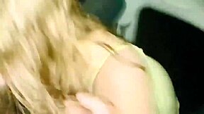 wanna cum hard on bigbootilatte's ass during mountain doggystyle?