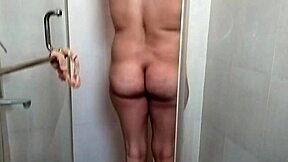 Hot stepsis bathroom romp happens before morning breakfast?