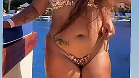 mila's huge ass makes me cum so hard it's insanely hot and amazing