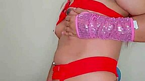 Ever tasted a rosy trans cock this juicy and tempting?