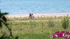 wanna see amanda luxor hunt dirty rookies for public outdoor fucks?