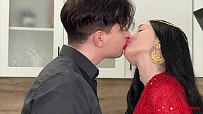 Arab Aunt Begs Pakistani Cock - Chodo Mujhe Abhi!