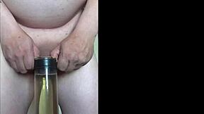 Hey bisexual masked piss lover begs for your swallow please even wankers vote down 😈💦