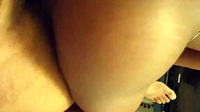 homemade tight teen pussy gets stretched wide open!