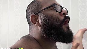 Neighbor next door feeds my secret milf desires