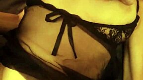 Sexy Fitness Wife Stocks First Porn Debut