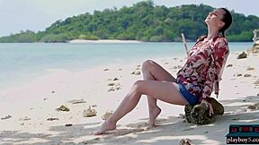 jana bubu and elina, ukrainian milfs ripping clothes for softcore tease