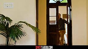 Shameless redhead neighbor lauren phillips milf rides cock