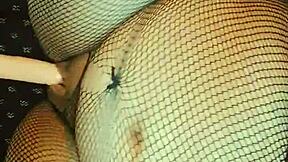 this nice pregnant bbw pussy looks juicy and inviting