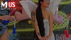 jerkaoke has lauren phillips n gia derza eatin each other out n fuckin wild!!