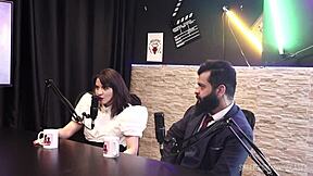 He shoves his arm deep in lady snow's wet pussy during wild swing cast with tifany rocha