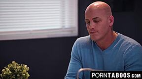 pierced nipples hottie kiarra kai gags deepthroat before doggystyle pounding