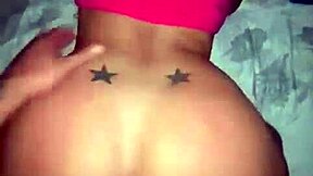 pedi pra ele nao goza dentro mas ele aguentou e gozou na buceta