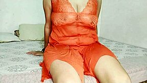 Nisha bhabhi teases ex with cucumber insertion fingering play