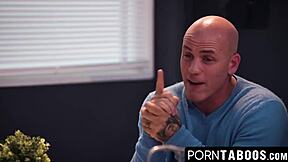 pierced nipples hottie kiarra kai gags deepthroat before doggystyle pounding