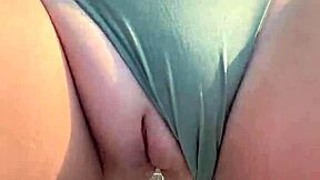 oh yeah, nothing beats sex on the beach with this huge ass wet pussy babe 🍑🏖️💦