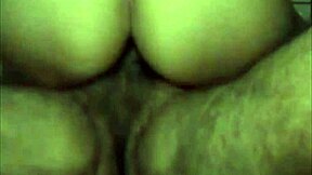 gostosa shakes small tits in hot sex tease