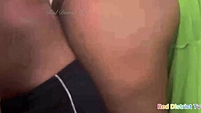 Big fat chocolate ass bounces melts on hard cock with creampie cumshot