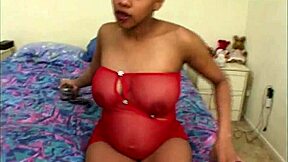 yo gramps, ever seen barefoot pregnant ebony take old cock doggystyle??